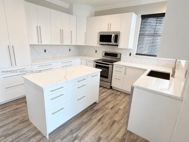 15941 NW 83rd Ave , Miami Lakes, FL 33016 Photo