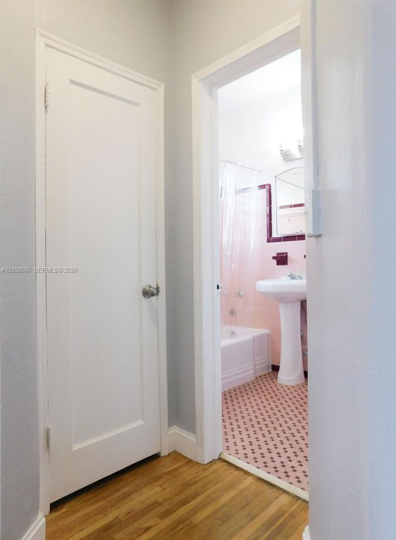 717 Espanola Way , Unit 201, Miami Beach, FL 33139 Photo