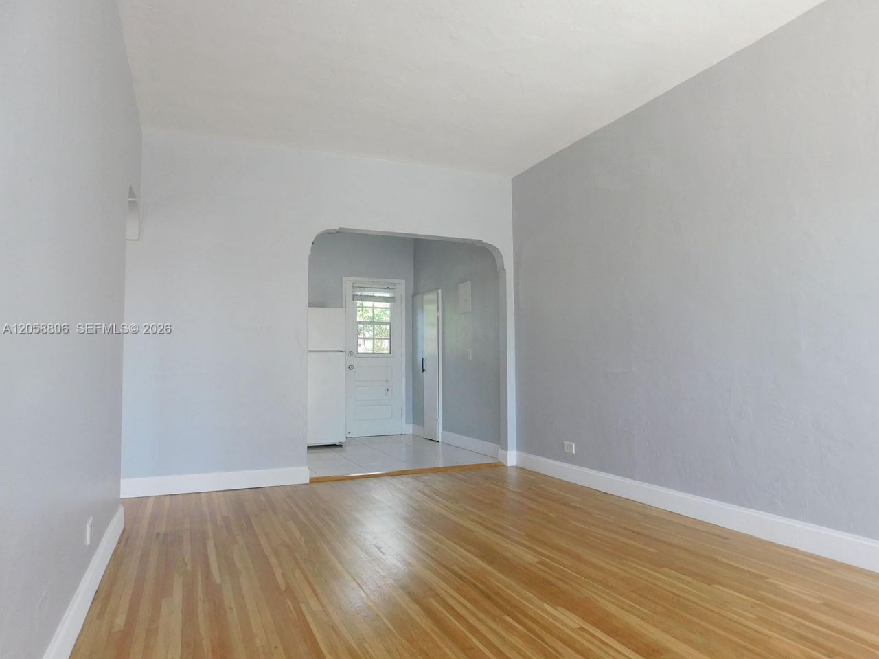 717 Espanola Way , Unit 201, Miami Beach, FL 33139 Photo