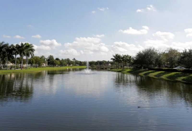 2452 Centergate Dr , Unit 104, Miramar, FL 33025 Photo
