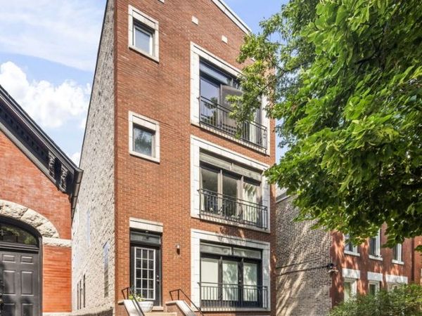 876 N Hermitage Avenue , Unit 3, Chicago, IL 60622