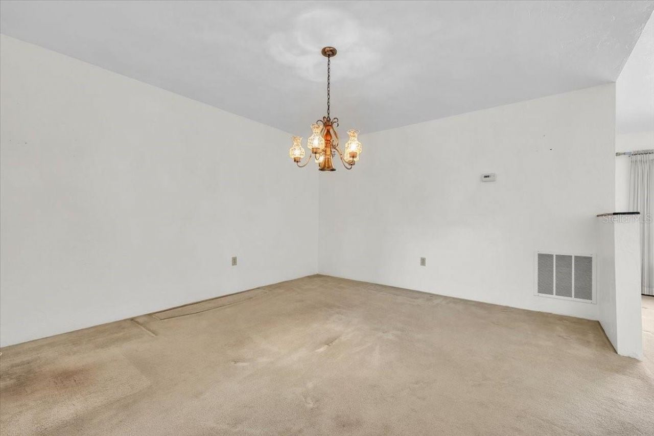 5012 Palm Aire Drive, Sarasota, FL 34243 Photo