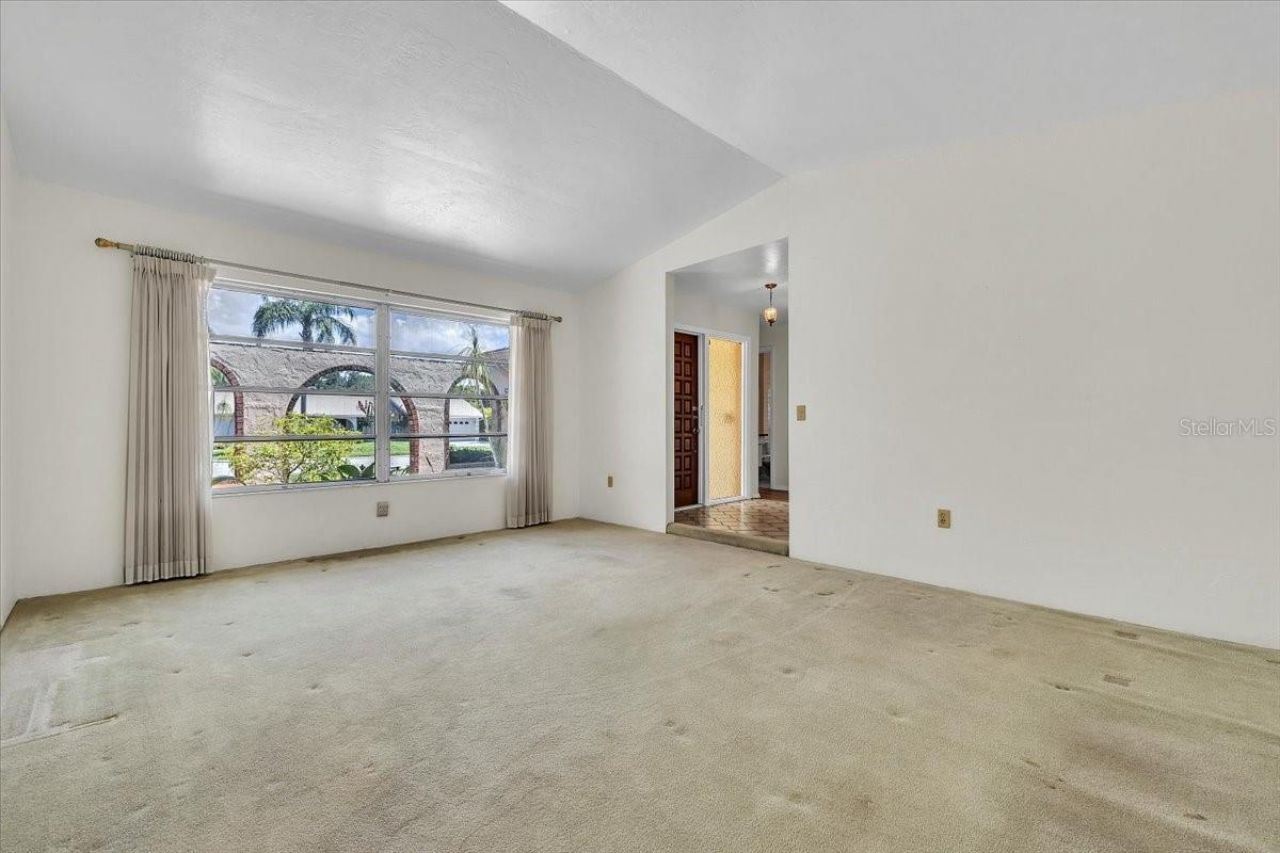 5012 Palm Aire Drive, Sarasota, FL 34243 Photo