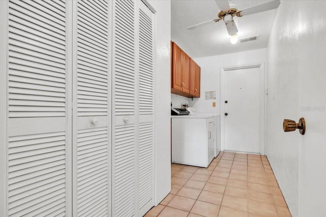 5012 Palm Aire Drive, Sarasota, FL 34243 Photo