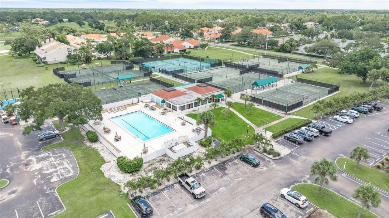 5012 Palm Aire Drive, Sarasota, FL 34243 Photo