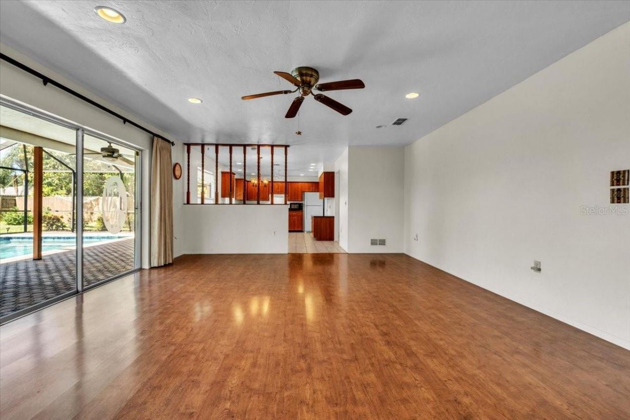 5012 Palm Aire Drive, Sarasota, FL 34243 Photo