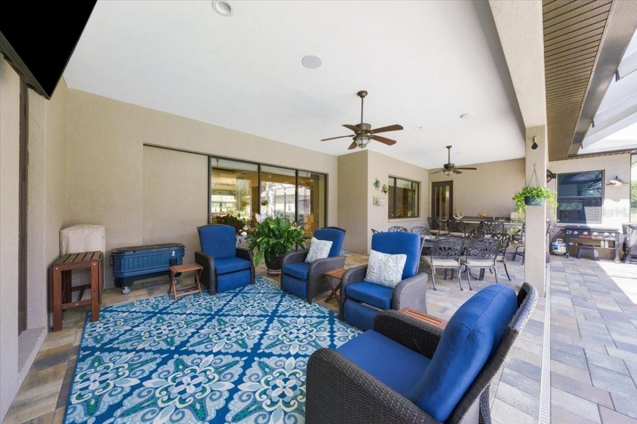 408 Hawk Talon Drive, Lithia, FL 33547 Photo