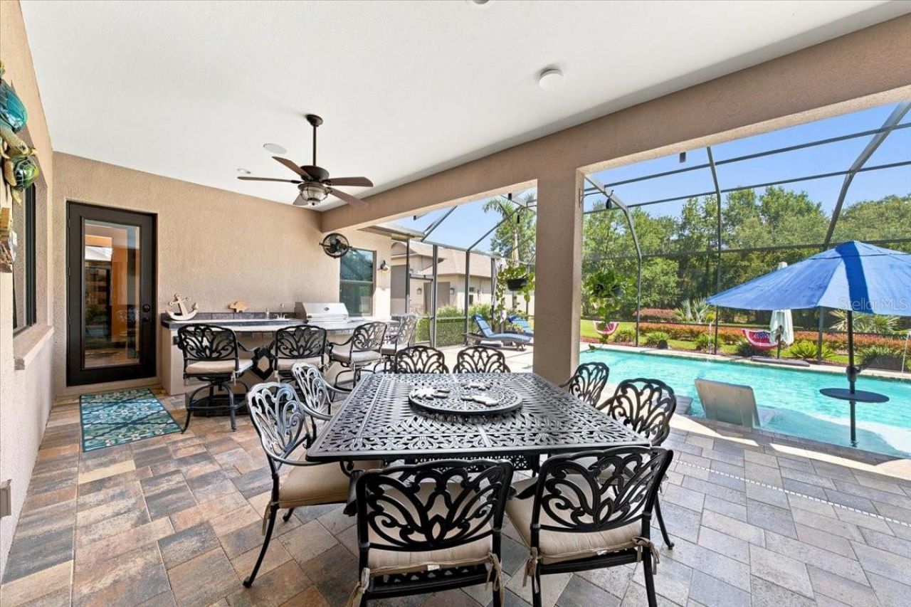 408 Hawk Talon Drive, Lithia, FL 33547 Photo