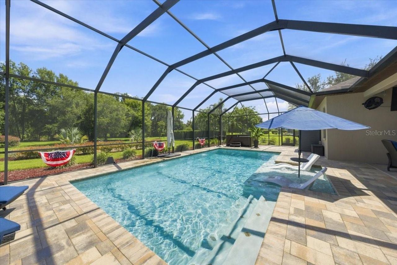 408 Hawk Talon Drive, Lithia, FL 33547 Photo