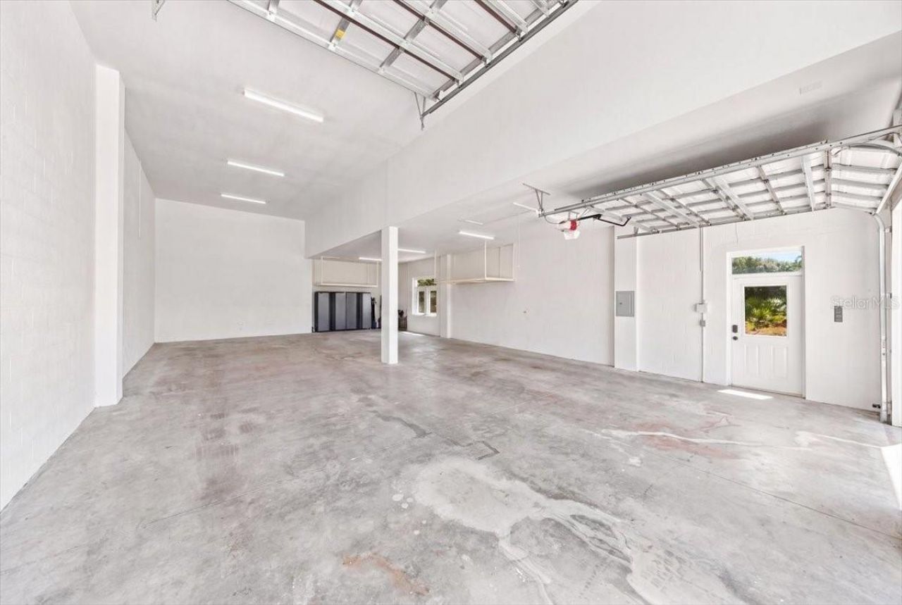 408 Hawk Talon Drive, Lithia, FL 33547 Photo