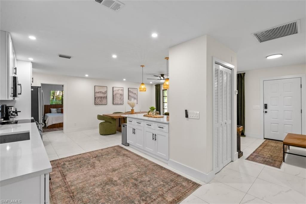 14725 Kimberly Ln, Fort Myers, FL 33908 Photo