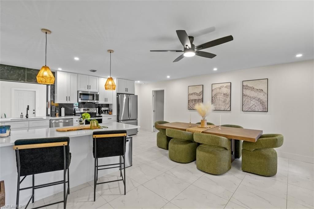 14725 Kimberly Ln, Fort Myers, FL 33908 Photo