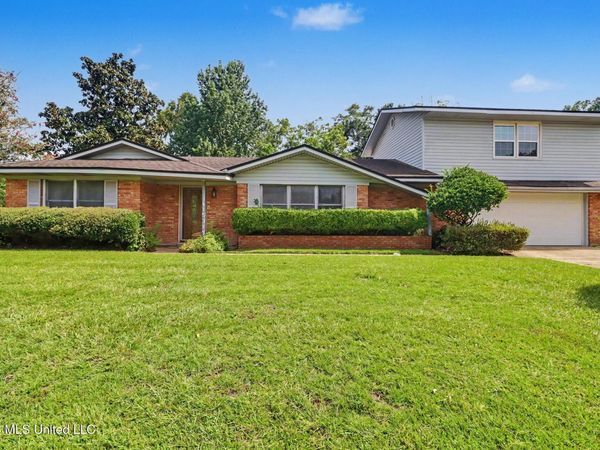 15317 N Parkwood Drive, Gulfport, MS 39503