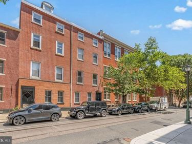 303 305 S 11TH STREET, Unit 15, PHILADELPHIA, PA 19107