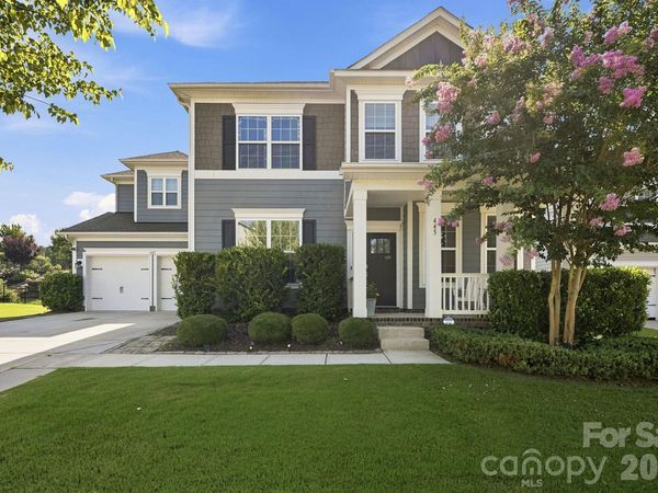 445 Hudson Place, Davidson, NC 28036