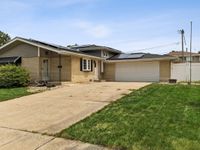 16457 Laura Lane , Oak Forest, IL 60452 primary photo