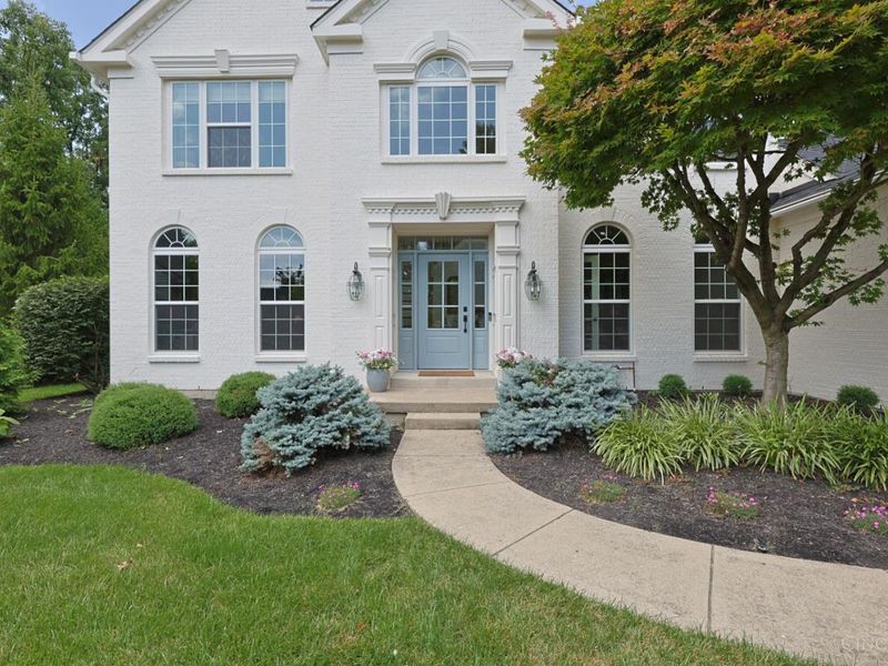 5869 Buckingham Lane, Mason, OH 45040 Photo 2