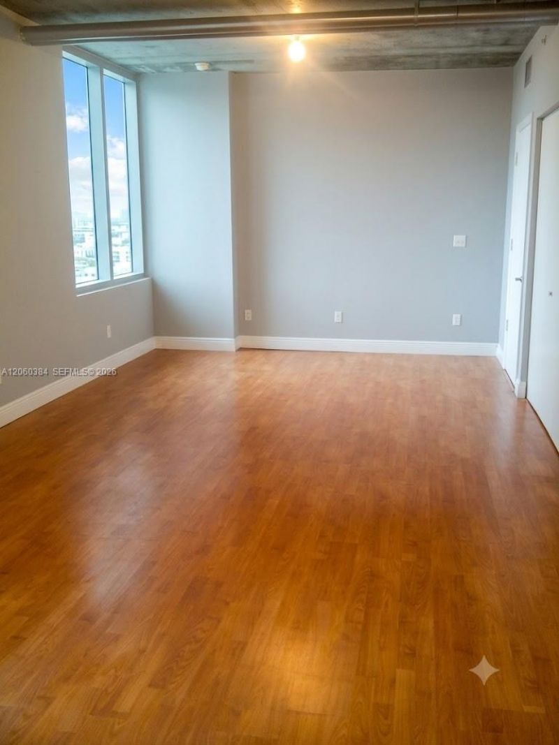 690 SW 1st Ct, Unit 1923, Miami, FL 33130 Photo