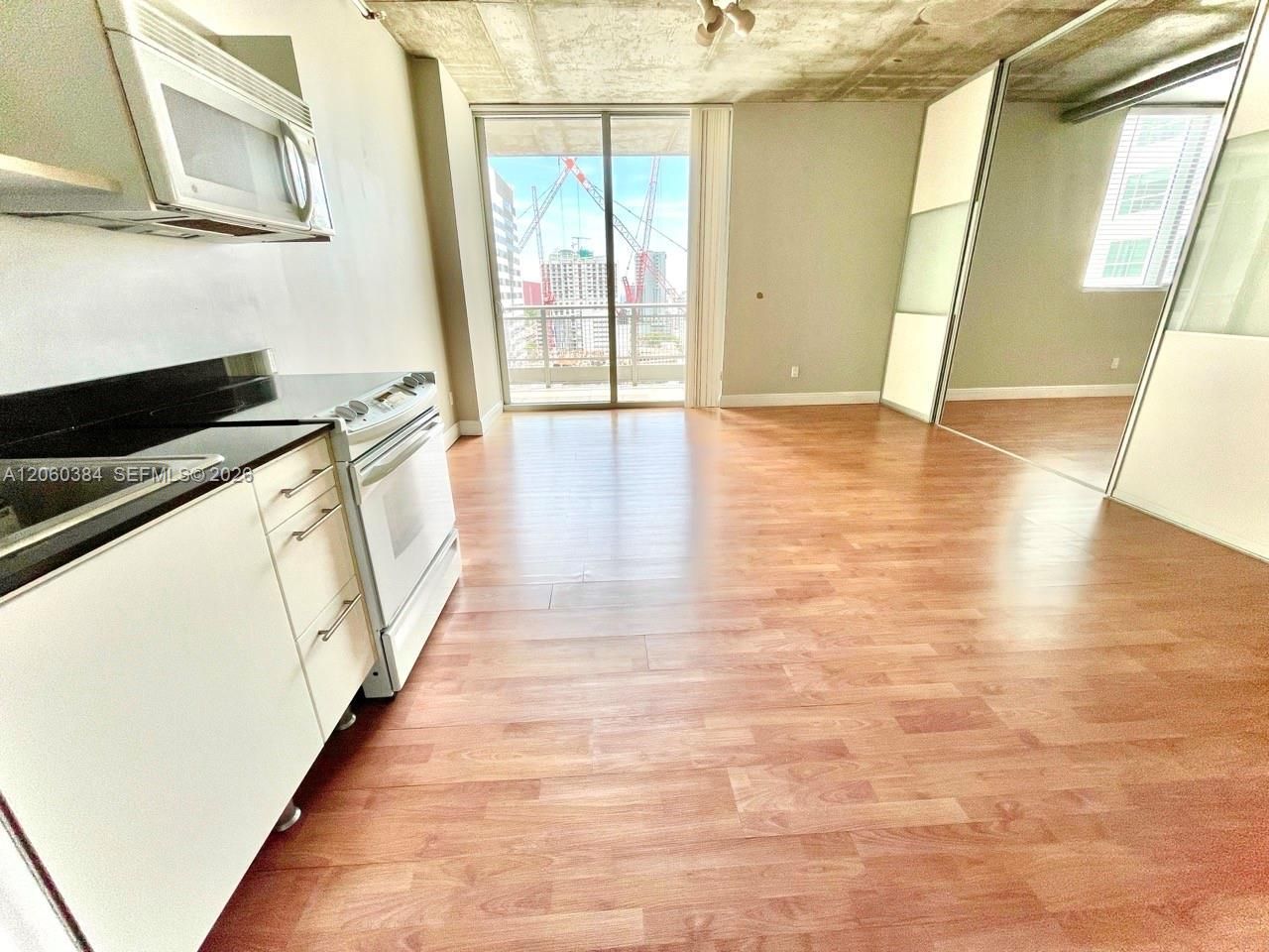 690 SW 1st Ct, Unit 1923, Miami, FL 33130 Photo