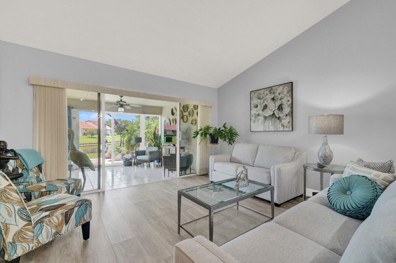 7906 Lake Sands Drive, Delray Beach, FL 33446 Photo
