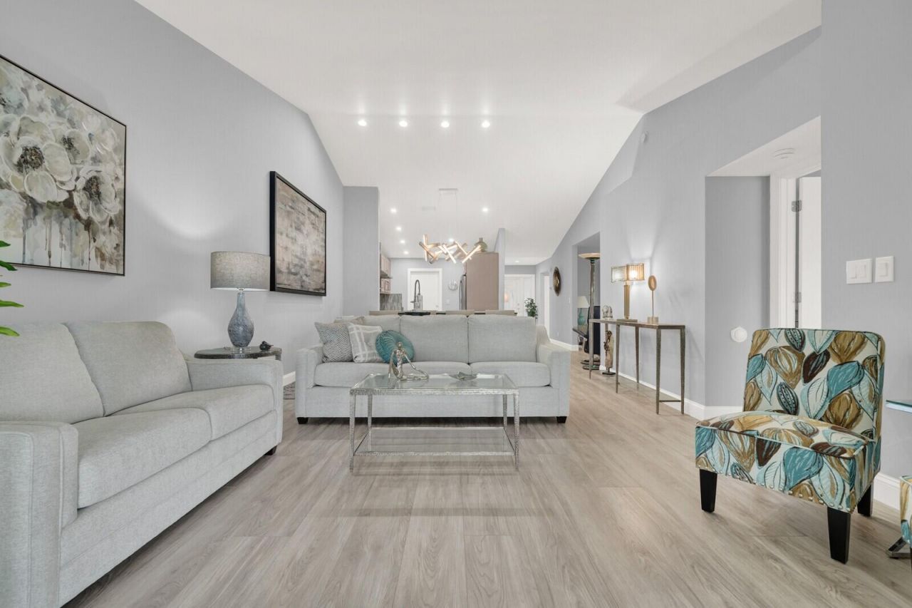 7906 Lake Sands Drive, Delray Beach, FL 33446 Photo