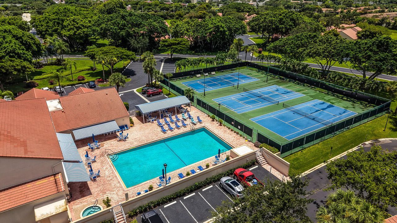 7906 Lake Sands Drive, Delray Beach, FL 33446 Photo