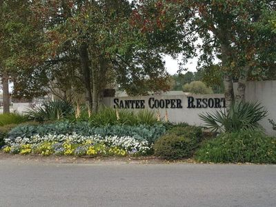 Santee, SC 29142