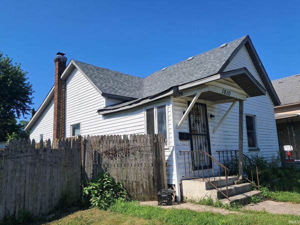 1810 Werwinski Street, South Bend, IN 46628