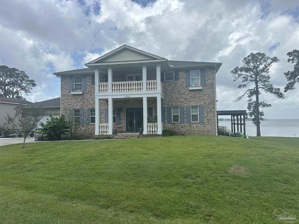 12940 Ogden Dr, Pensacola, FL 32506