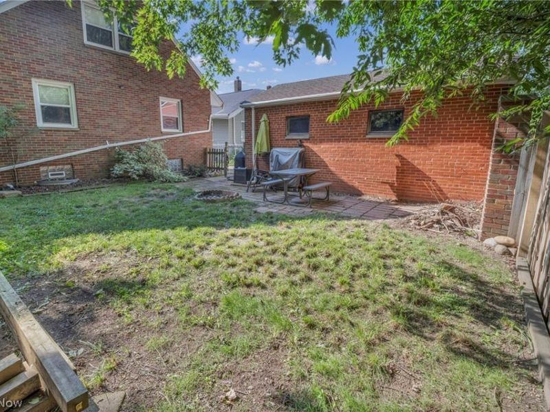 33 Devonshire Drive , Akron, OH 44312 Photo 47