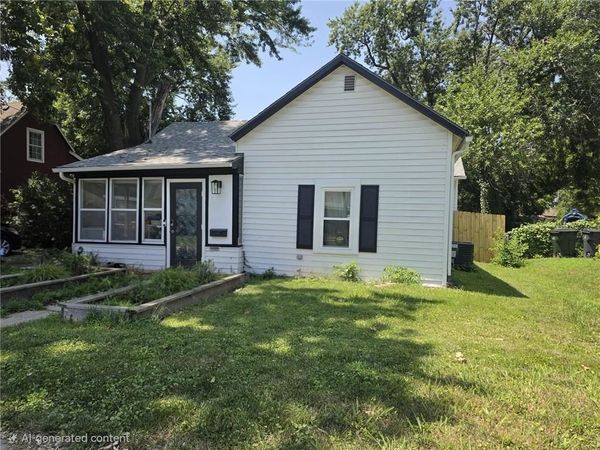 445 S Chestnut Street, Olathe, KS 66061