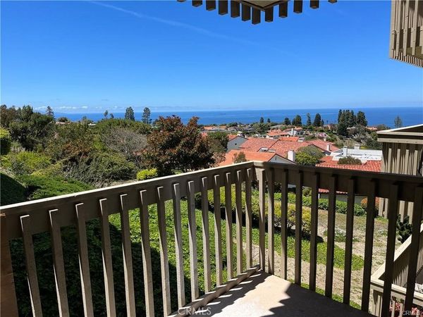 6542 Ocean Crest, Unit D207, Rancho Palos Verdes, CA 90275