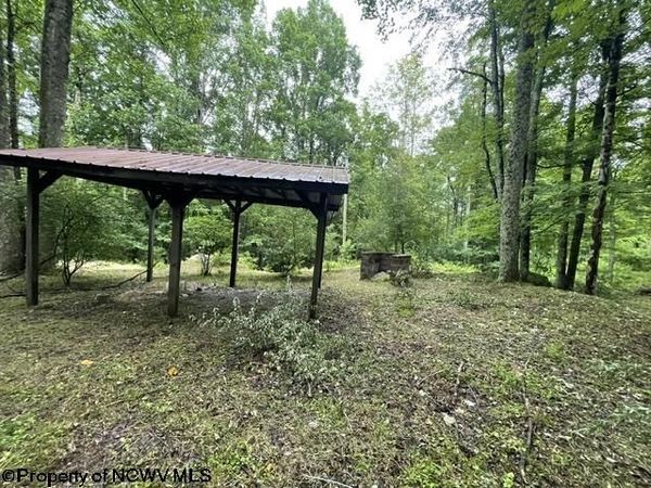 1099 Five Fork Hill Road, Newburg, WV 26410