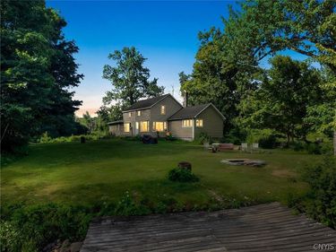 9968 Caughdenoy Road , Brewerton, NY 13029