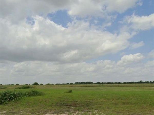 114 Sunflower Street , Lorena, TX 76655