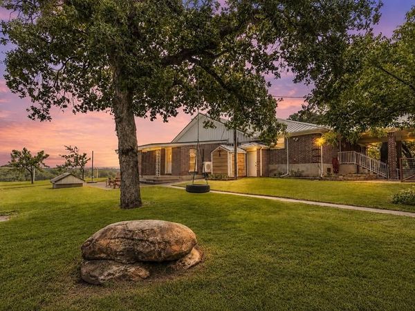 339 Colwell Road, Forestburg, TX 76239
