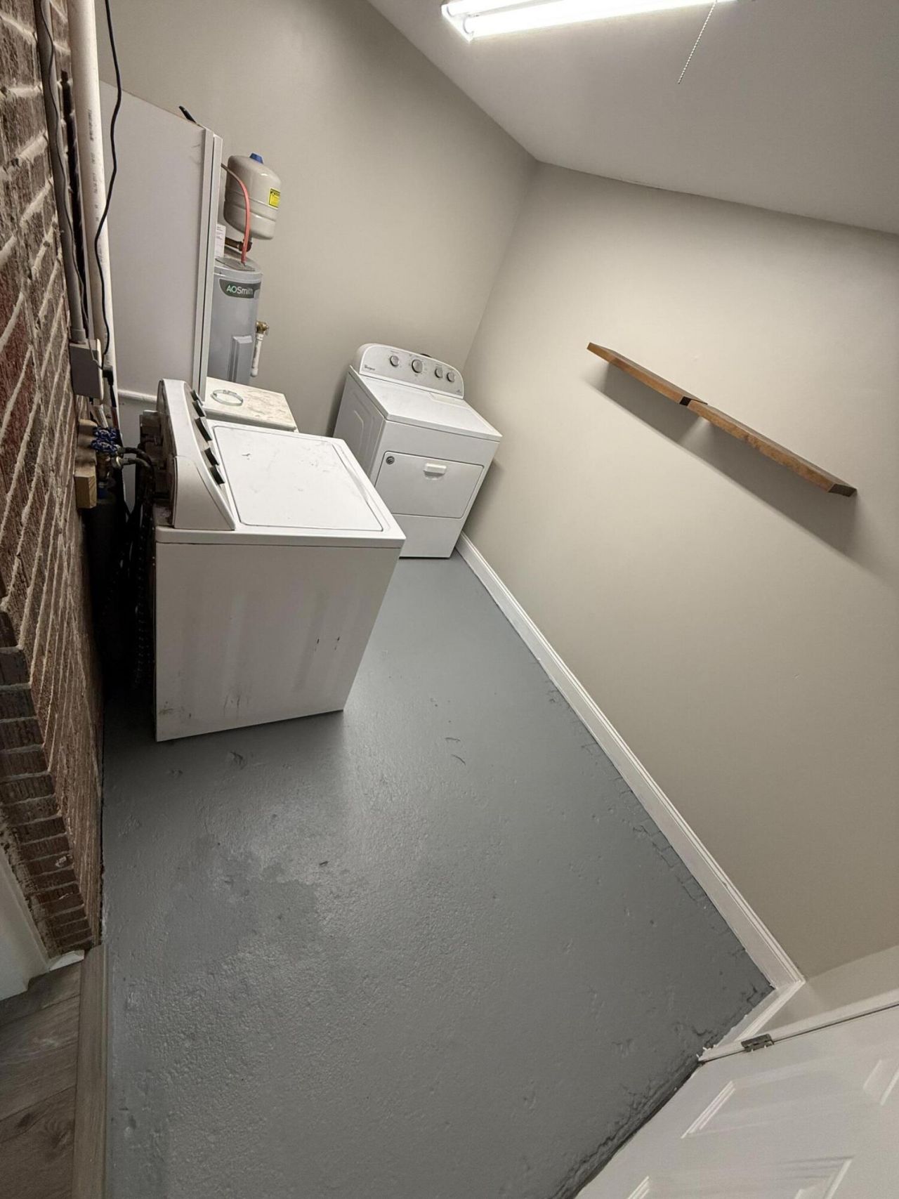 309 Clarine Drive Photo 16