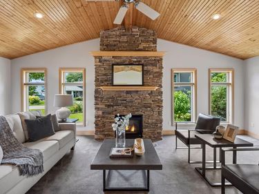 253 Teckla Court, Lino Lakes, MN 55014