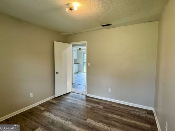 905 Lausanne Drive, Valdosta, GA 31601