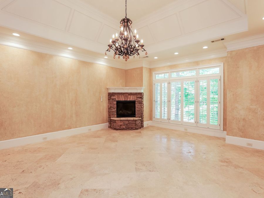 Property Image 94