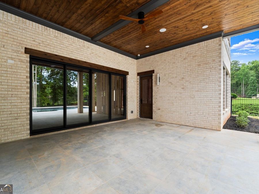 Property Image 92
