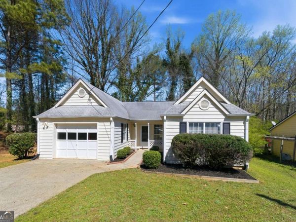 201 Colony Springs Drive, Woodstock, GA 30188
