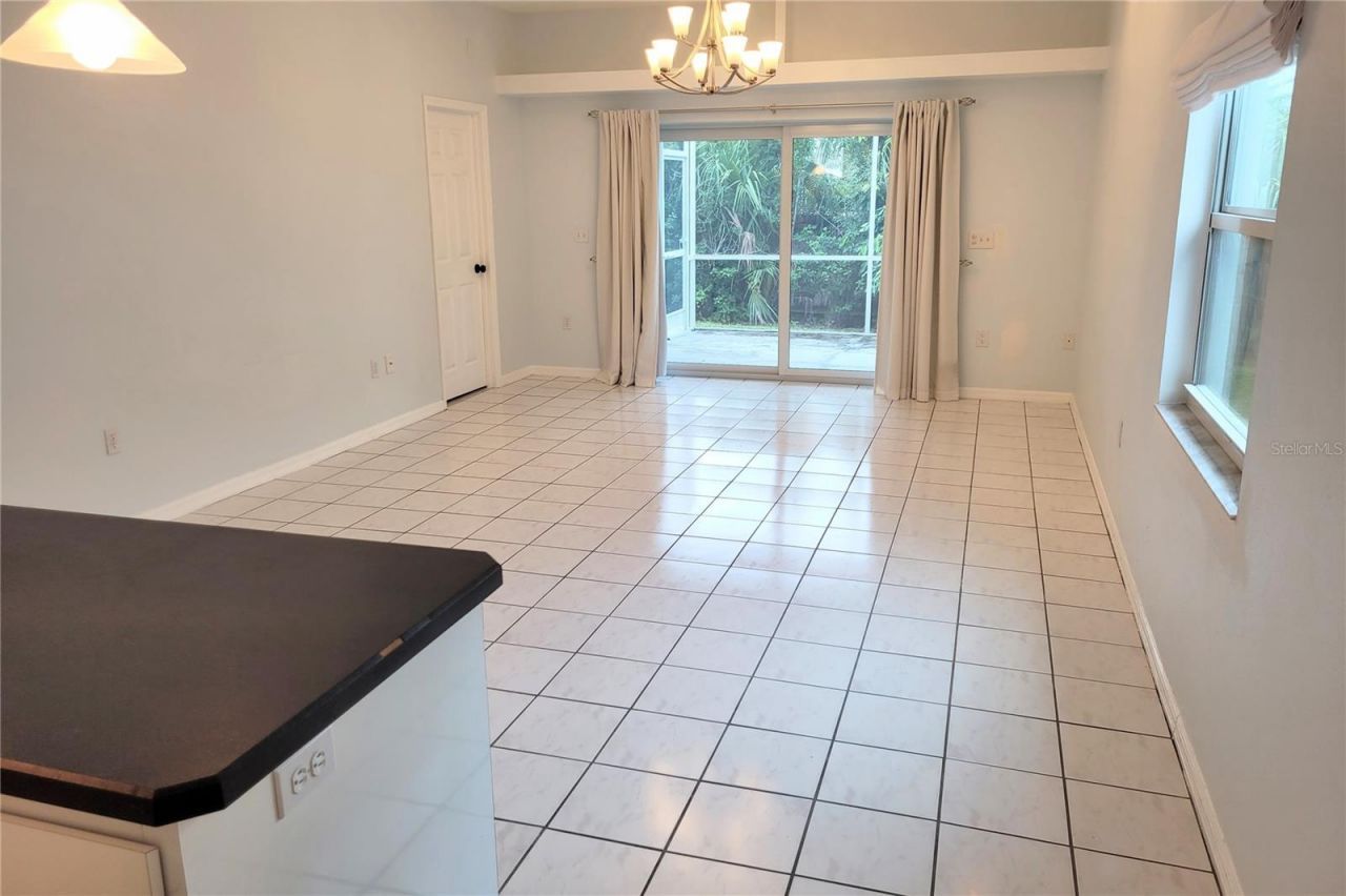 2354 Tami Sola Street, Sarasota, FL 34237 Photo