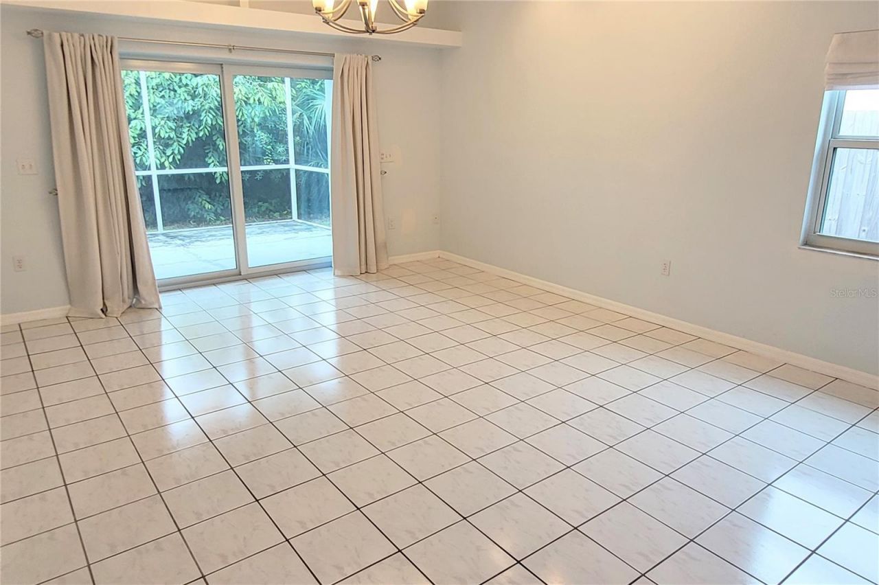 2354 Tami Sola Street, Sarasota, FL 34237 Photo