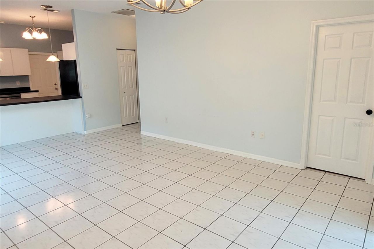 2354 Tami Sola Street, Sarasota, FL 34237 Photo