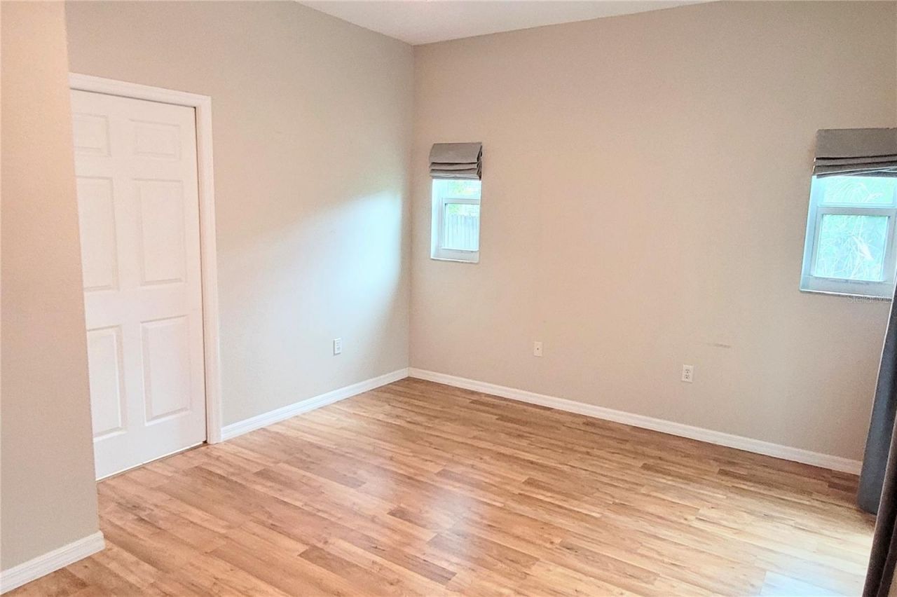 2354 Tami Sola Street, Sarasota, FL 34237 Photo