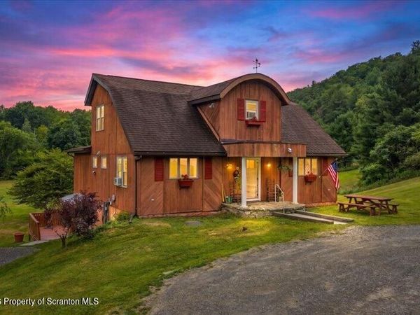 18 Columbus Avenue, Susquehanna, PA 18847