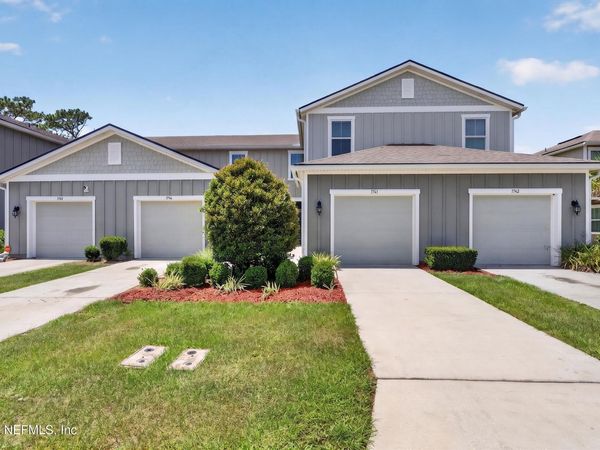 7744 LEGACY Trail, Jacksonville, FL 32256
