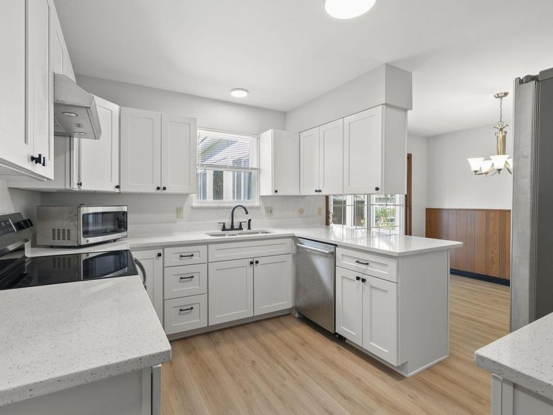 4845 Bourke Road , Columbus, OH 43229 Photo 16