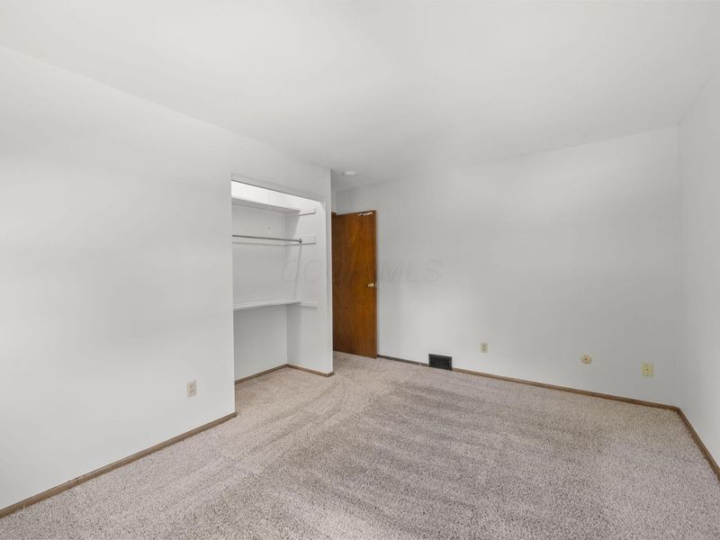 4845 Bourke Road , Columbus, OH 43229 Photo 29